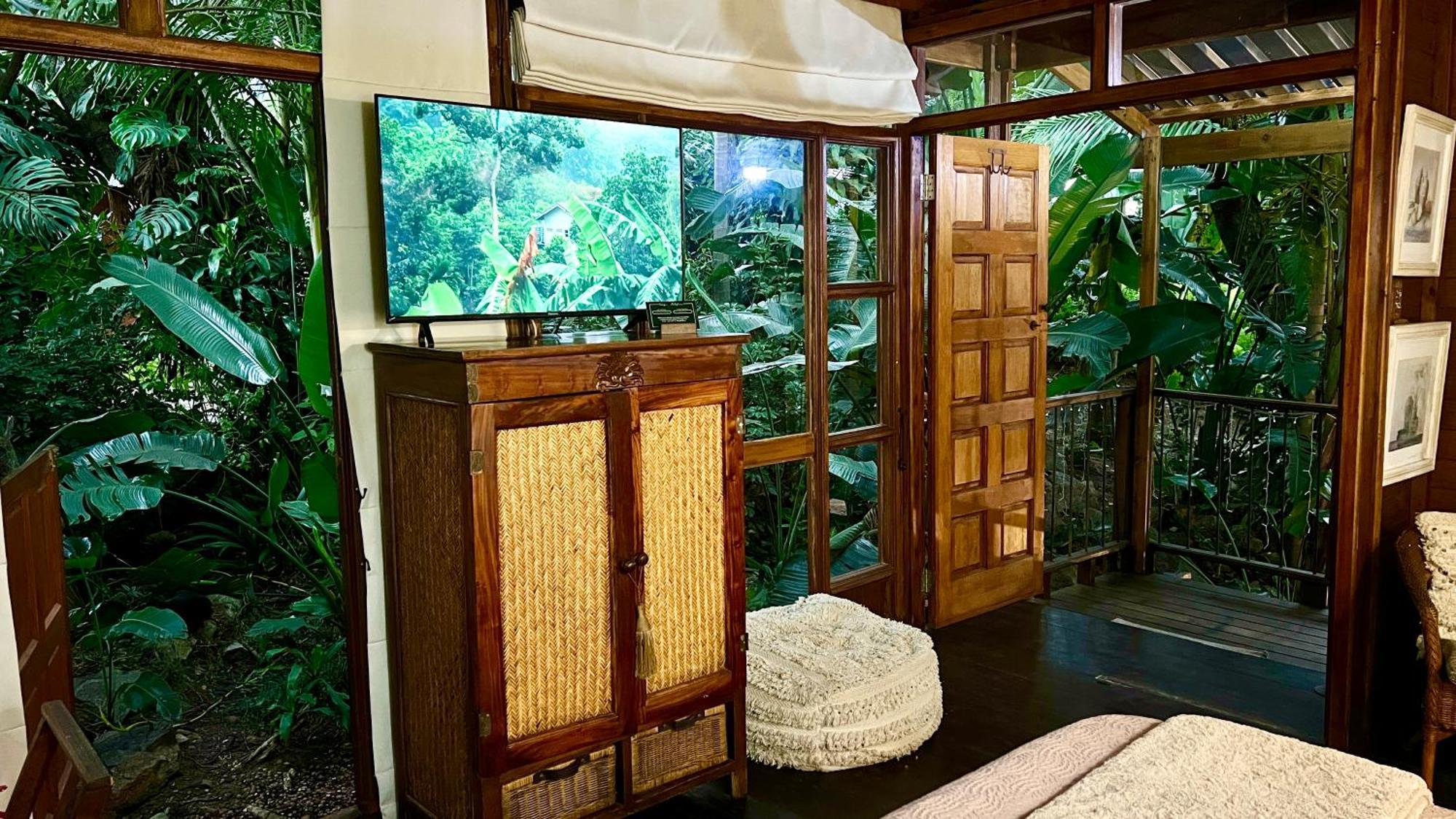 Loerieroep Estate - Mountainview Selfcatering Accommodation Nelspruit نيلسبروت المظهر الخارجي الصورة