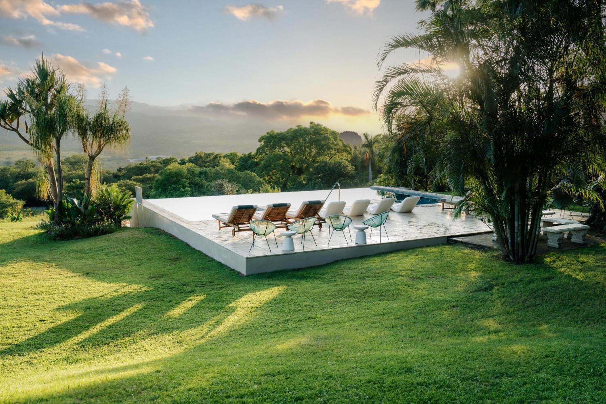 Loerieroep Estate - Mountainview Selfcatering Accommodation Nelspruit نيلسبروت المظهر الخارجي الصورة